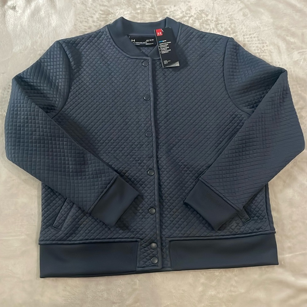 NEW!! UNDER ARMOUR COLD GEAR GRAY JACKET. SIZE LARGE. WOMEN’S.